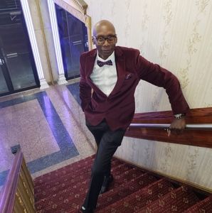 Meet your Posher, Clairmonte